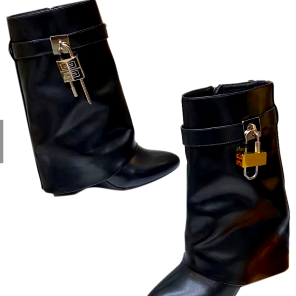 Shark Lock Ankle Boots